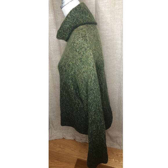 Belvedere Italian Green Ombre Wool Mohair Nylon, Warm Sweater, Size Medium - Picture 3 of 9